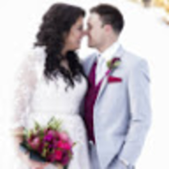 Meet your Posher, Bridget - Picture 1 of 1